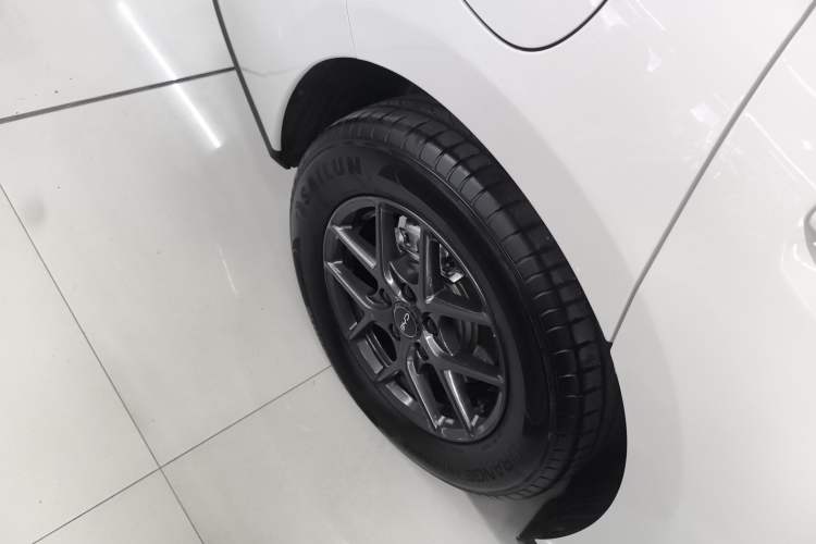 Used BYD Seal 06 New Energy 2025 DM-i Smart Drive 80KM Luxury Model
