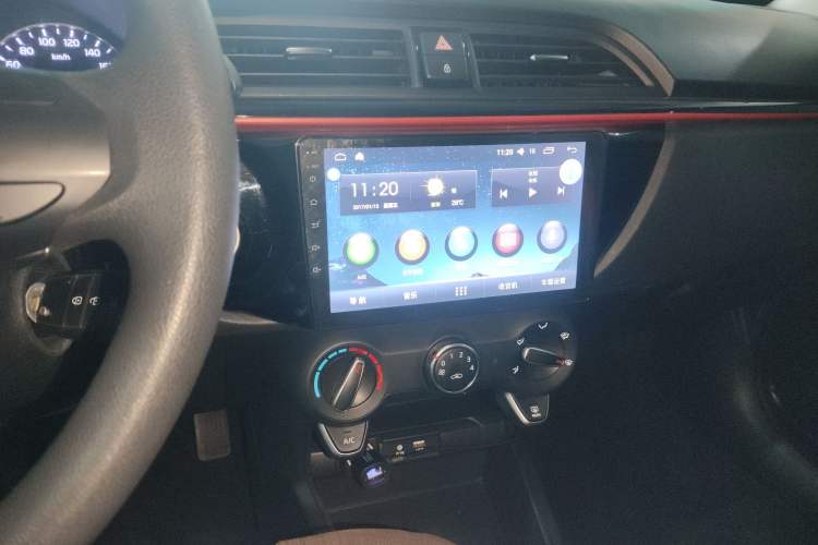 Used Kia KX Cross 2017 1.4L MT GLS