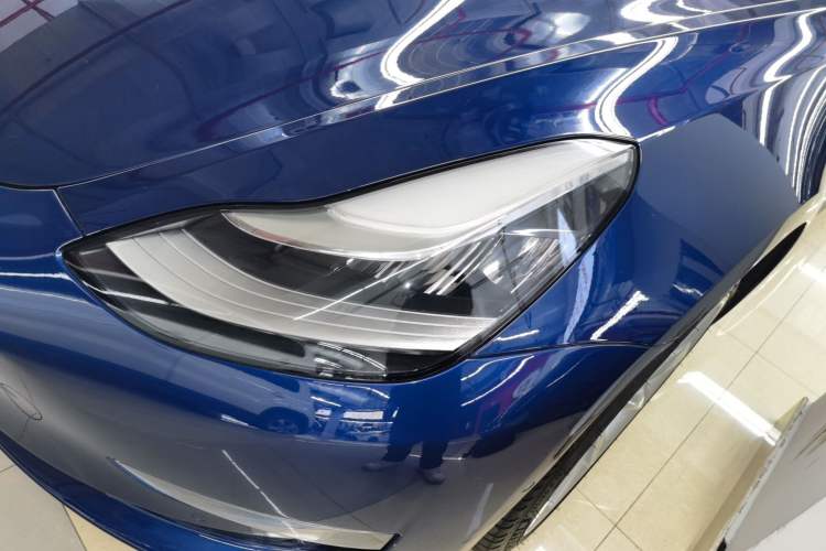 Used Tesla Model 3 2019 Long-Range Rear-Wheel-Drive Version
