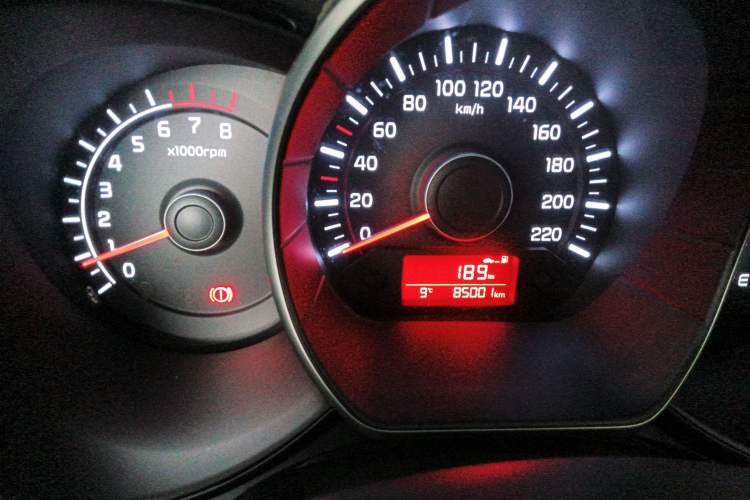 Used Kia K2 2015 Sedan 1.4L MT GLS
