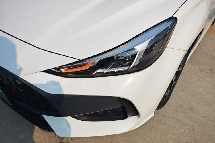 Used MG 5 2023 180 DVVT CVT Luxury Edition
