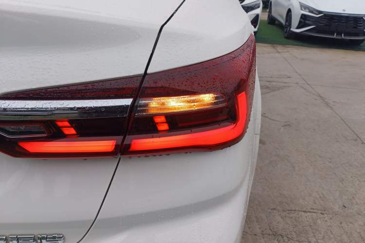 Used Ford Escort 2021 1.5L Automatic Diamond Edition
