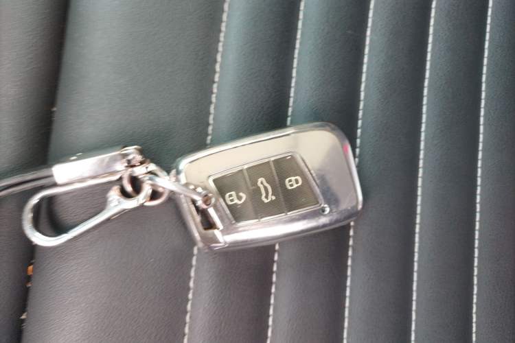 Used Volkswagen Magotan 2023 2 Million Units Limited-Edition 280TSI DSG Comfort Version