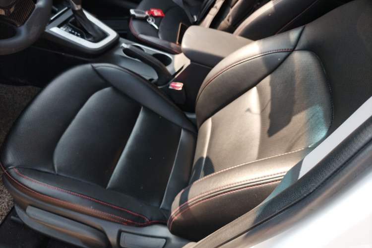 Used Hyundai Elantra 2016 1.6L Automatic ZhiXuan – Elite Version