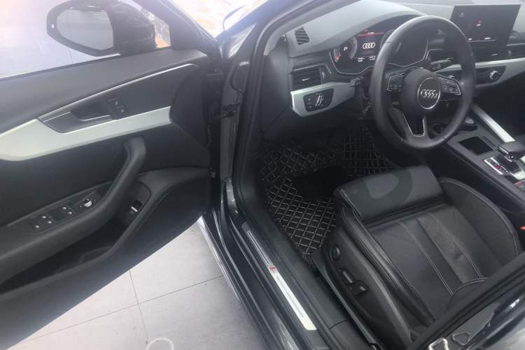 Used Audi A4L 2023 40 TFSI Fashion Dynamic Model