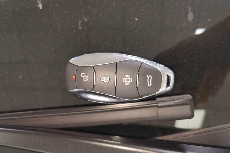 Used Hongqi EH7 2024 820 Pro
