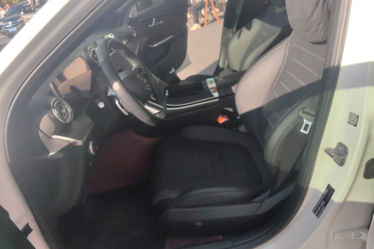 Used Mercedes-Benz C-Class 2023 Revised C 200 L Sport Edition
