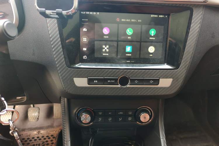 Used MG ZS 2017 1.5L Manual Deluxe Internet Edition
