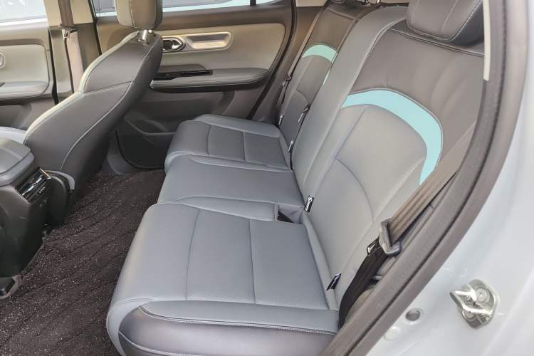 Used AION Y 2023 Plus 510 Smart Edition
