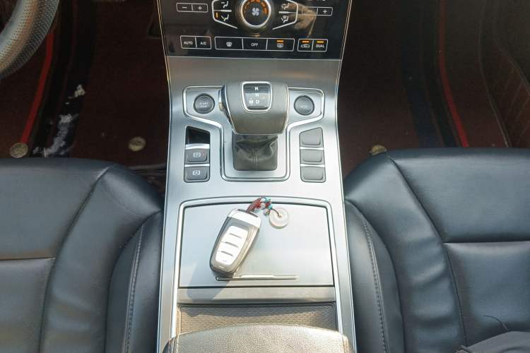 Used Hongqi H5 2020 1.5T DCT Flagship Edition
