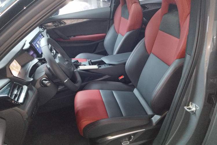 Used Lynk & Co 06 2020 1.5T JinPro model
