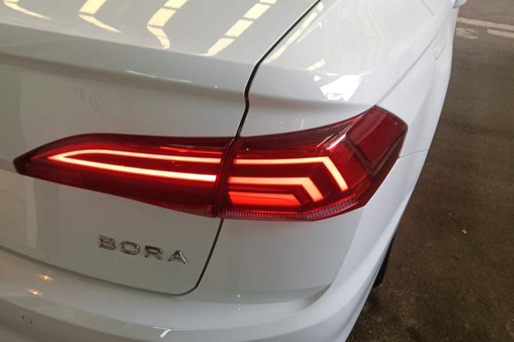 Used Volkswagen Bora 2021 1.5L Automatic Fashionable Smart Connectivity Version