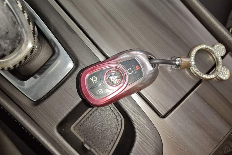 Used Buick LaCrosse 2021 652T Luxury Model
