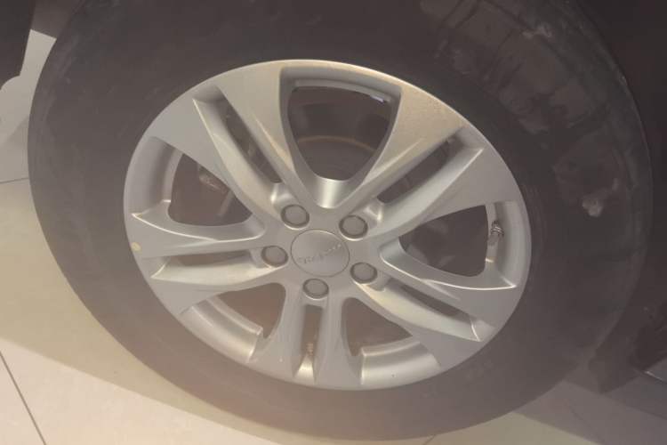 Used Haval M6 2019 1.5T DCT Two-Wheel Drive Elite Version China VI Standard
