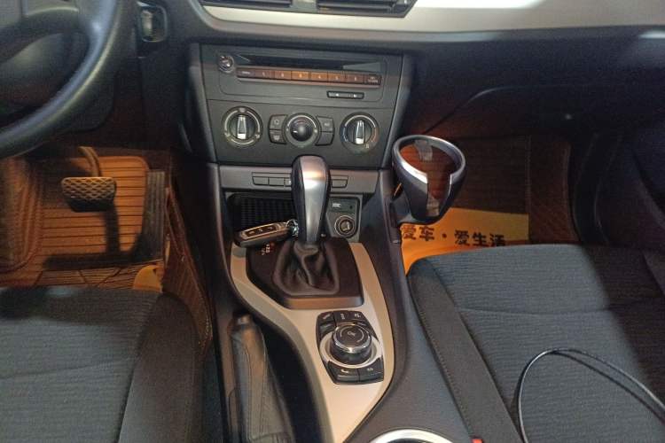 Used BMW X1 2013 sDrive18i Fashion Model
