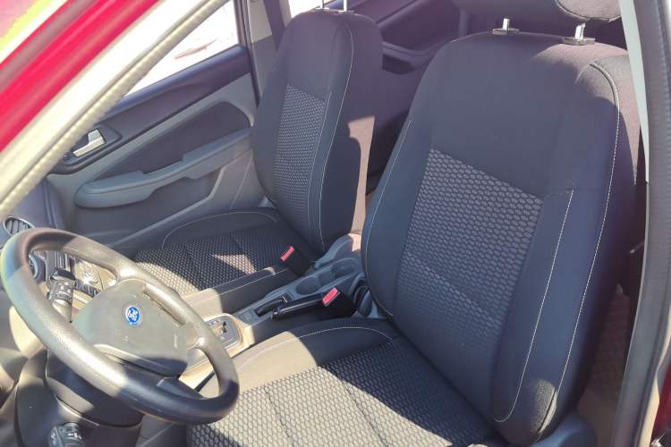 Used Ford Focus 2013 Hatchback Classic 1.8L Automatic Base Model