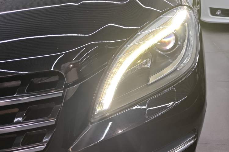 Used Mercedes-Benz M-Class 2014 ML 400 4MATIC Dynamic Model
