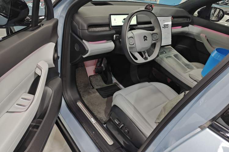 Used Nio ES6 2024 75 kWh
