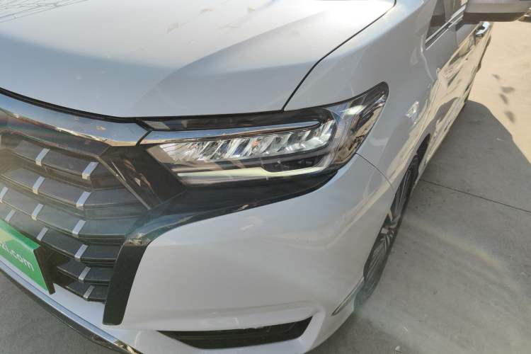 Used Honda Elysion 2022 2.0L eHEV Luxury Edition