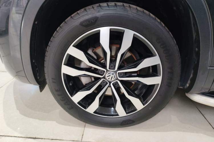 Used Volkswagen Tayron 2020 380TSI All-Wheel Drive R-Line Connected Version