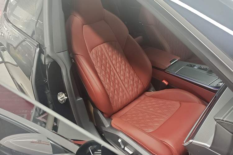 Used Audi A7L 2024 45 TFSI quattro S-line Black Warrior Edition
