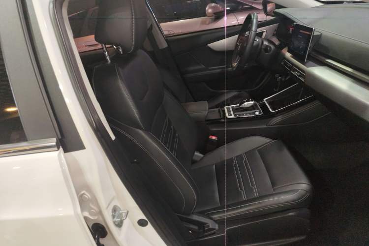 Used BYD Qin New Energy 2019 High-Range Luxury Model