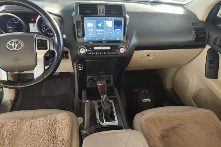 Used Toyota Prado 2014 2.7L Automatic Luxury Edition
