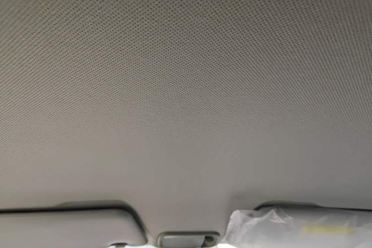 Used Wuling Hongguang MINIEV 2024 3rd Generation 215km Advanced Version
