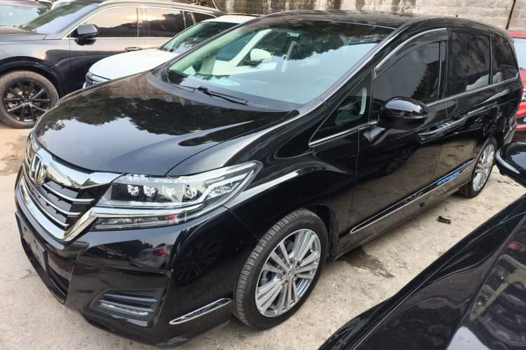 Used Honda Elysion 2016 2.4L Luxury Edition