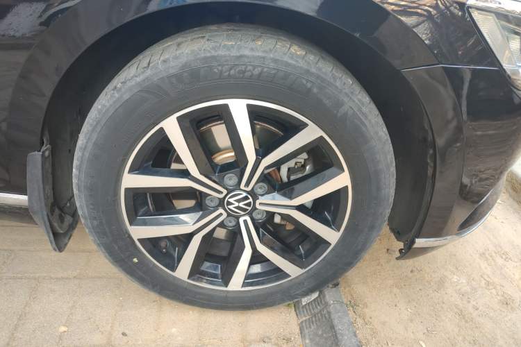 Used Volkswagen Magotan 2017 330TSI DSG Luxury Model
