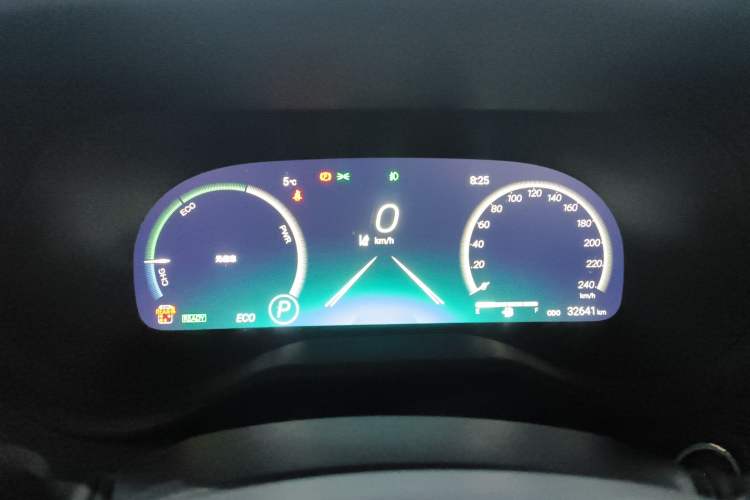 Used Toyota Granvia 2024 2.5L Hybrid Prestige PLUS Edition
