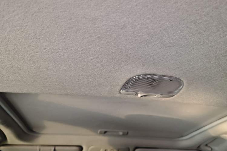 Used Subaru XV 2015 2.0i Special Edition Sport Model
