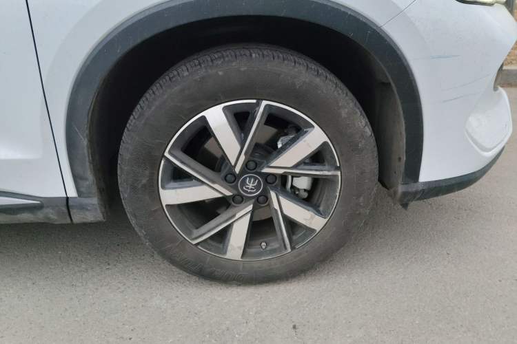 Used BYD Song Pro New Energy 2023 Champion Edition DM-i 71KM Navigation Model
