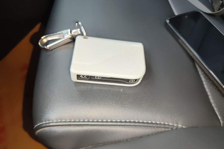 Used Lynk & Co 06 2020 1.5T JinPro model
