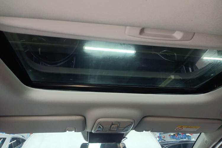 Used GAC Trumpchi M6 2021 PRO 270T DCT Luxury Edition
