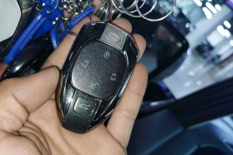 Used GAC Trumpchi Xiangwang M8 2025 Kunkun Series Ultra First-Class Cabin
