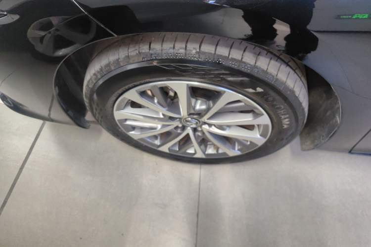 Used Lexus ES 2025 200 Premium Edition
