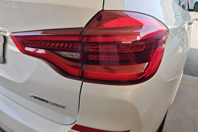 Used BMW X3 2018 xDrive30i Luxury Model M Sport Package China V