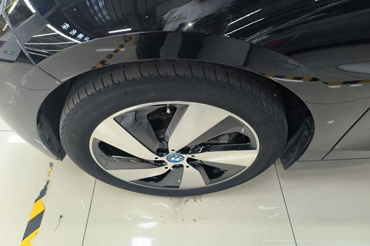 Used BMW i3 2016 Upgraded Deluxe Edition
