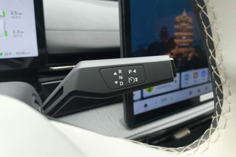 Used  eπ007 2024 Range-Extended 200 RuYi Edition
