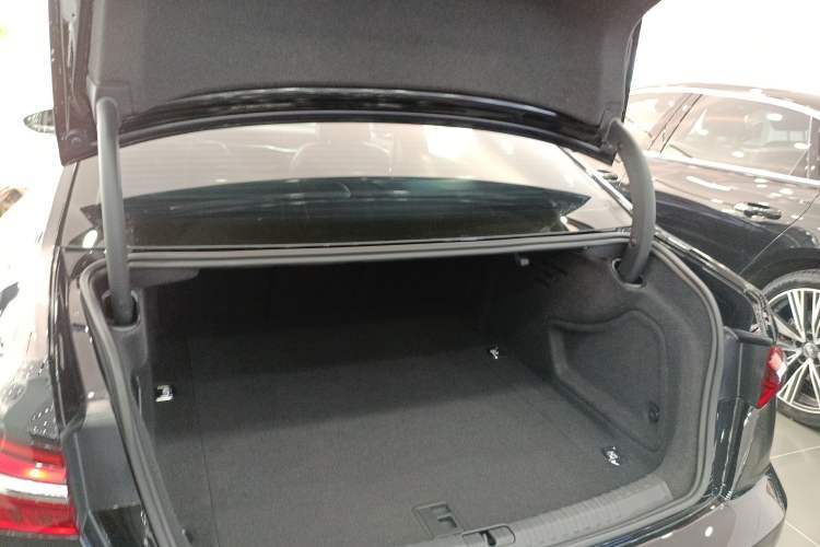 Used Audi A6L 2024 45 TFSI quattro Prestige Dynamic Edition
