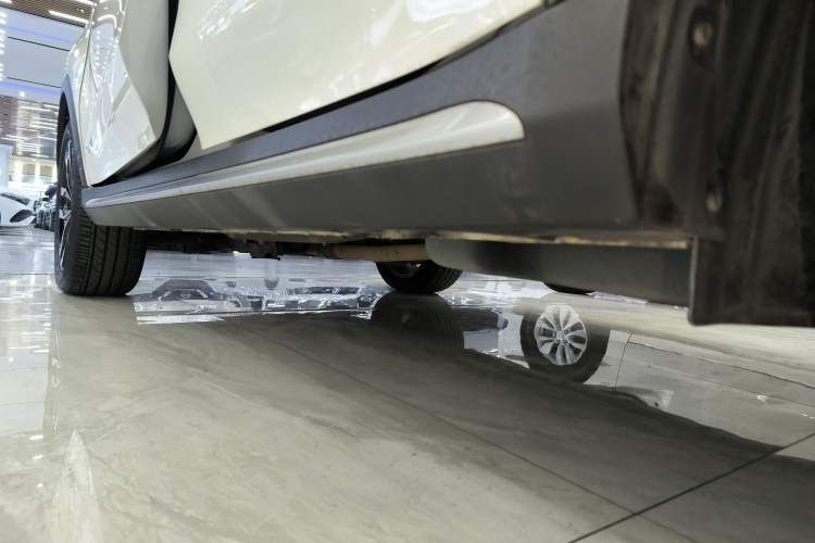 Used Roewe RX5 2018 30T Two-Wheel Drive Automatic Internet Platinum Edition
