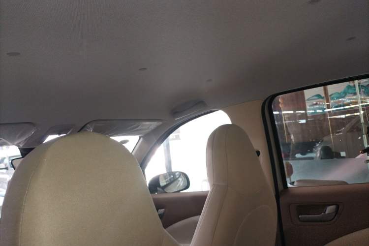 Used Wuling Hongguang MINIEV 2025 Four-Door Version Advanced Edition
