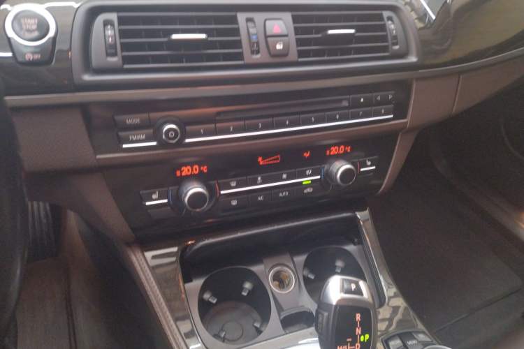 Used BMW 5 Series 2014 525Li Luxury Design Package