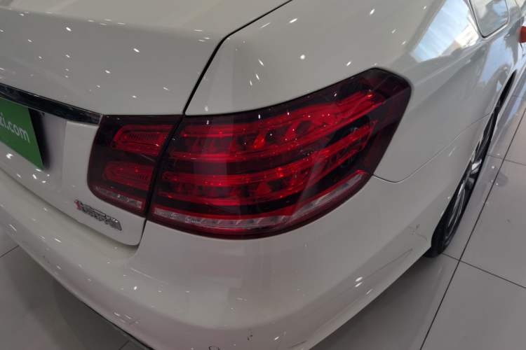 Used Mercedes-Benz E-Class 2015 Facelift E 200 L Sport Edition
