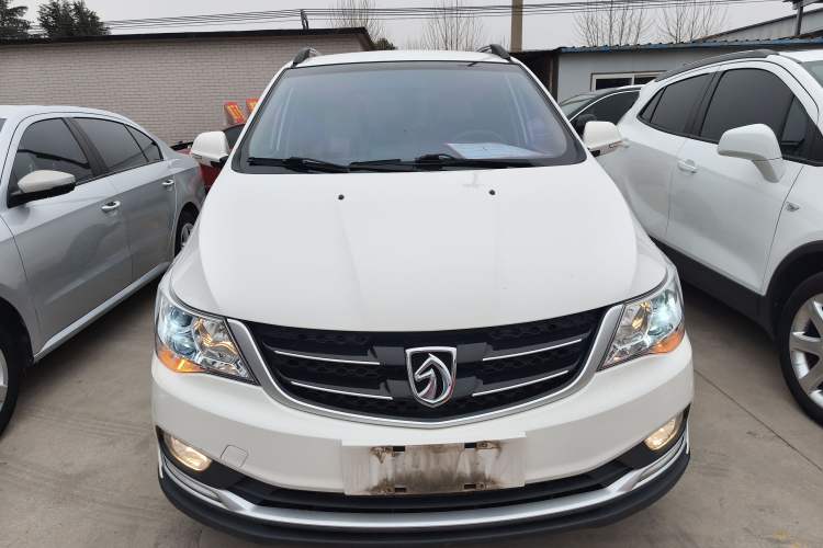 Used Baojun 730 2019 1.5L Manual Value Edition 7 Seats China VI Emission Standard
