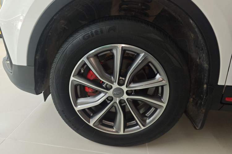 Used Geely Auto Emgrand X7 Sport 2021 Million Edition 1.8TD DCT Two-Wheel Drive Luxury Model
