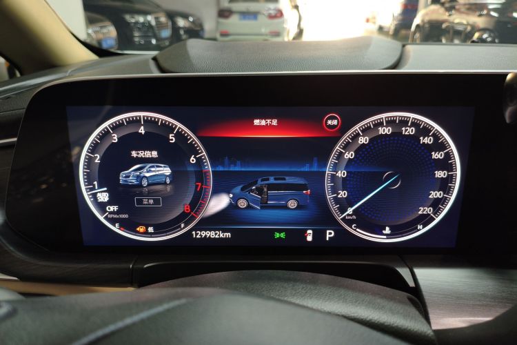 Used Buick GL8 2022 ES Landtrek 653T Luxury Edition
