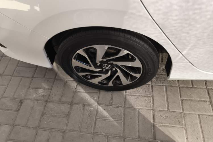 Used Honda Civic 2016 220TURBO CVT Luxury Edition