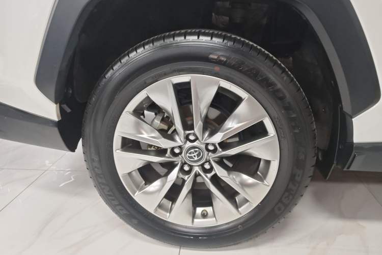 Used Toyota Wildlander 2020 2.0L CVT Two-Wheel Drive Luxury Edition